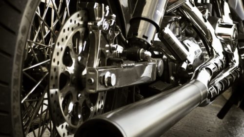 バイクのマフラー保安基準！車検に通る音量と排ガス